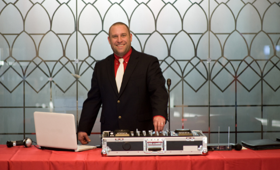 wedding dj live music